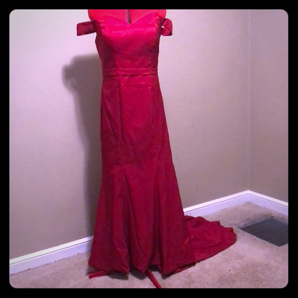 Mermaid gown with tail